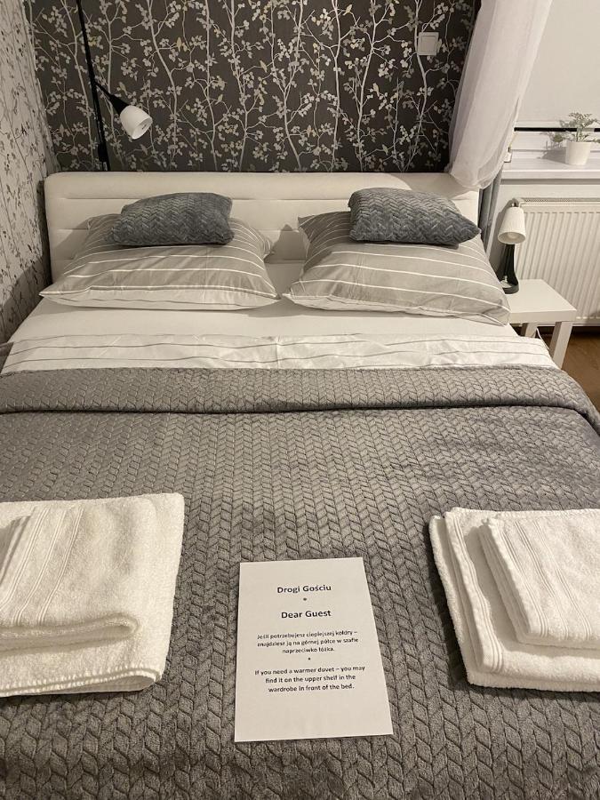 Apartament Czytelnia - Parking Gratis Poznań Exteriör bild